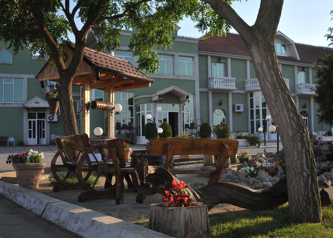 Zeleni Vir 2* Ni